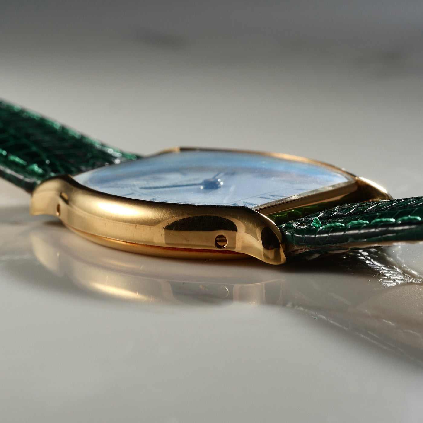 Cartier Tortue
